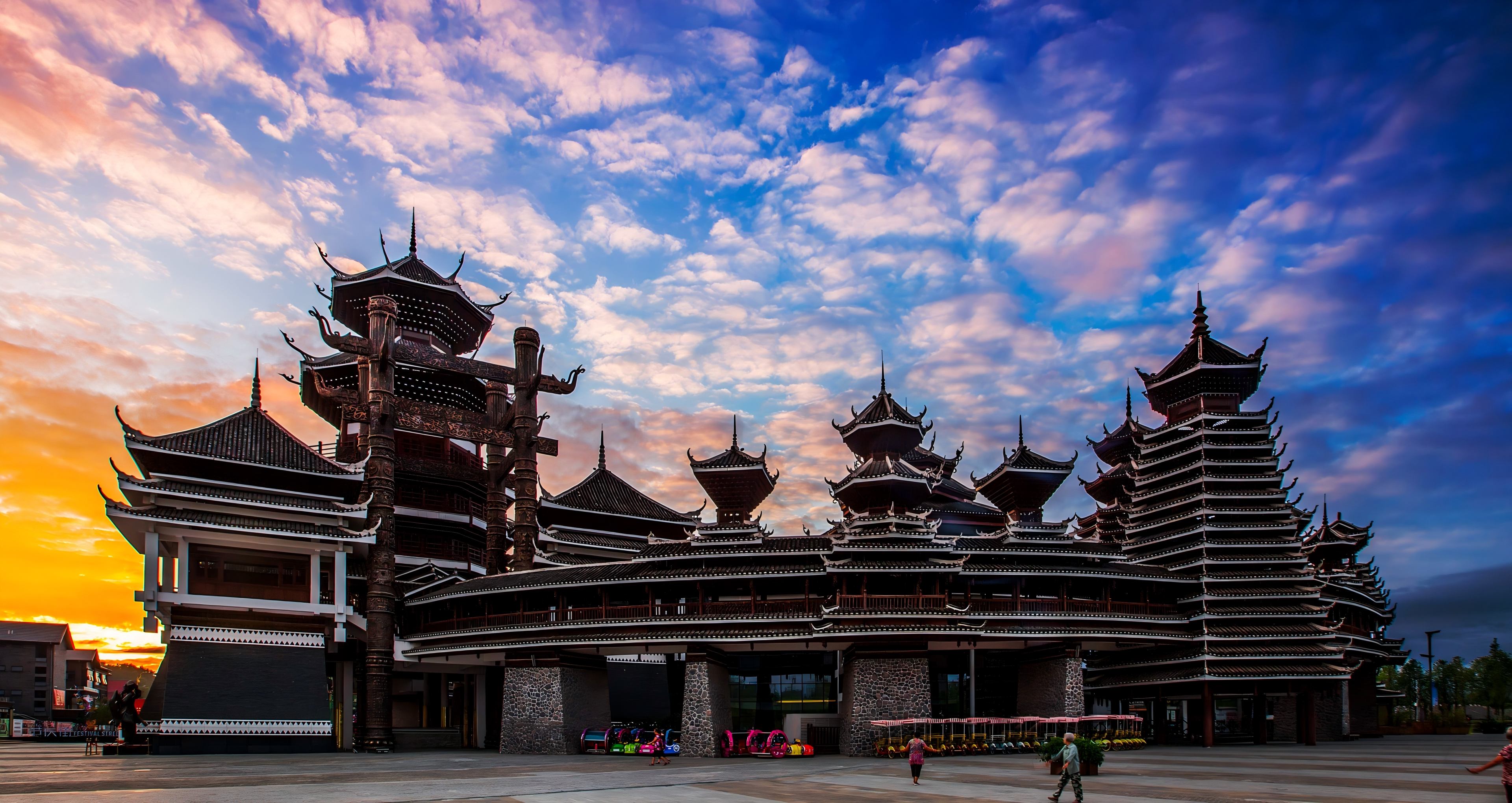 20170901多彩贵州城 (8).jpg